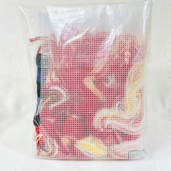 Craftways All You Need is Love Plastic Canvas Kit - New - Picture 5 of 5